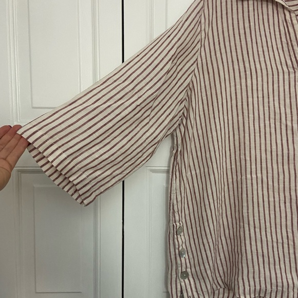 Tahari, Striped Linen Tunic with Collar and mother-of-pearl buttons, 1X - Picture 4 of 7